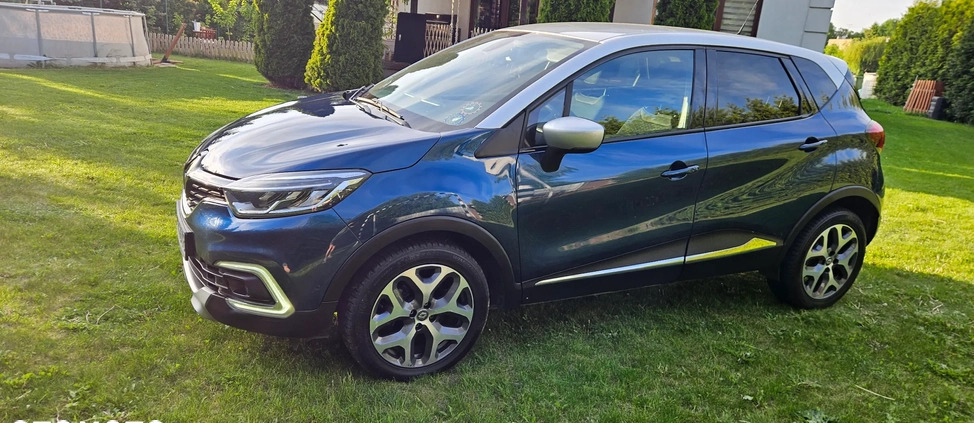 Renault Captur cena 58900 przebieg: 105500, rok produkcji 2017 z Biała Piska małe 277